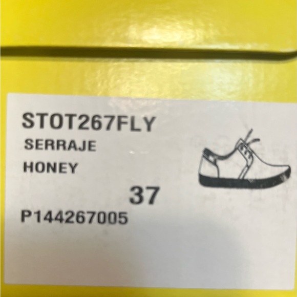 FLY London Serraje Sneakers - Picture 6 of 7